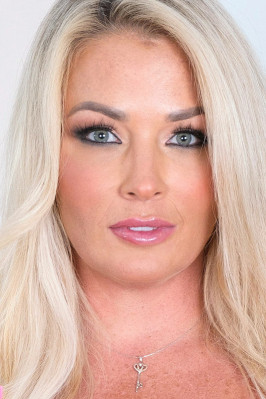 Preston Lee from 40SOMETHINGMAG